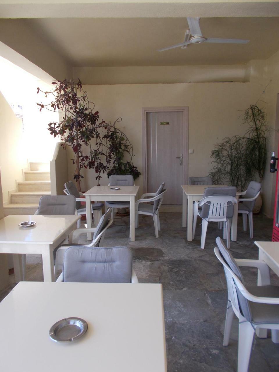 Knossos Hotel 卡拉马基 外观 照片