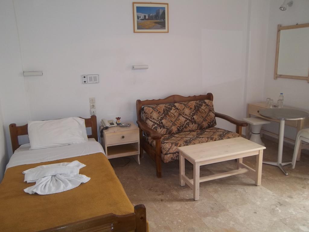 Knossos Hotel 卡拉马基 外观 照片
