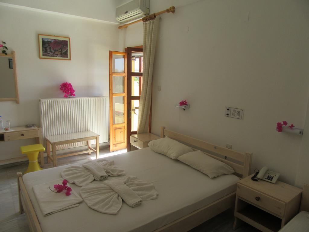 Knossos Hotel 卡拉马基 外观 照片